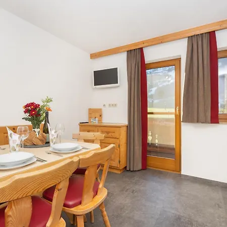 Ledererhof Apartment *