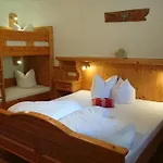 Apartment Ledererhof *