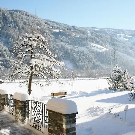 Ledererhof *